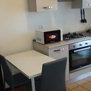 https://monolocale-monticano.hotelinveneto.com